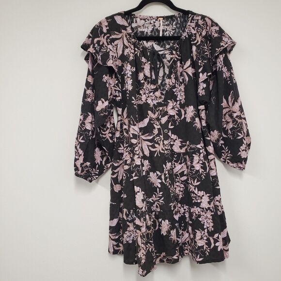 Free People Mini Dress XS Black Floral Flowy Whimsigoth Fairy Boho Ruffle - Picture 3 of 10